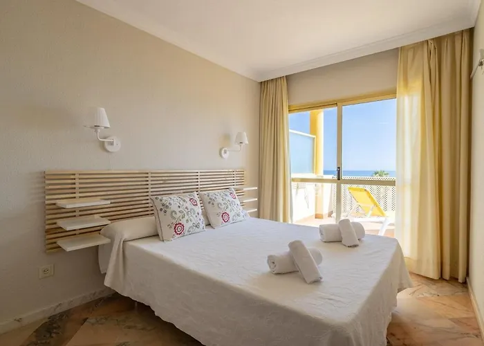 Oleholidays 1142 Romana Playa Ocean Views Appartamento Marbella