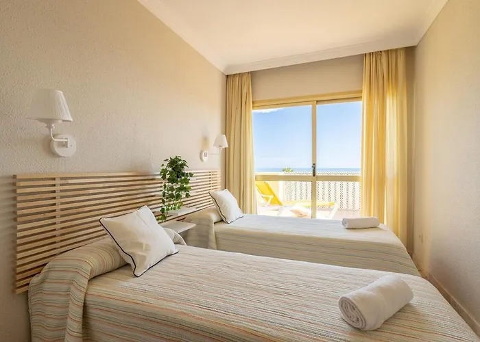 Oleholidays 1142 Romana Playa Ocean Views Marbella